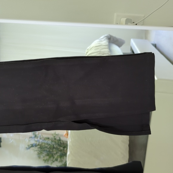 Side Slit Leggings/ Pants - Picture 3 of 5